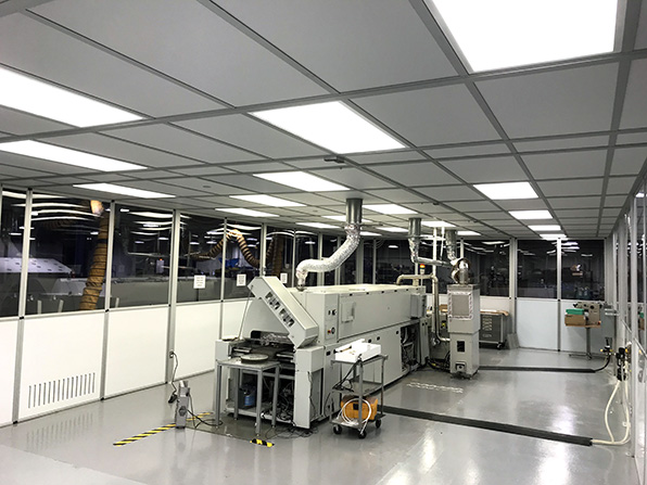 Model ALX-2145-C-AL ISO Class 8 Inside of Semi-Hardwall Cleanroom for Electronics Manufacturing and Inspection
